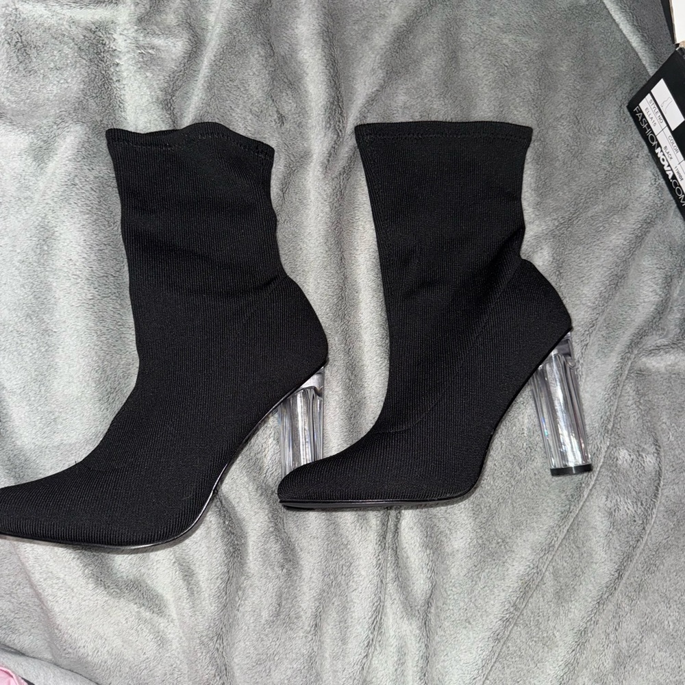 Black Fashion nova boots
